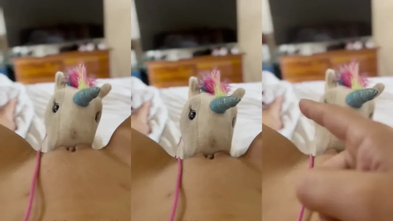 Heathervandeven With A Toy On Her Pussy