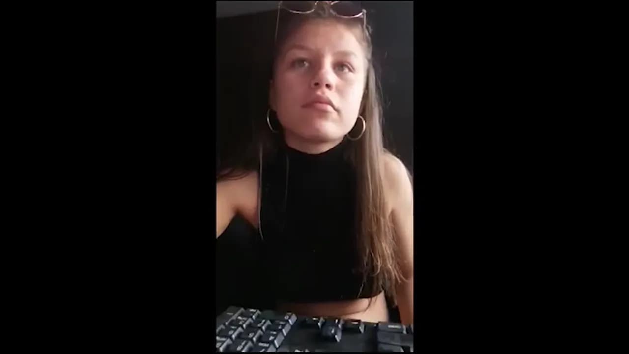 Rusacarabanchel Flaunts Her Bare Pussy