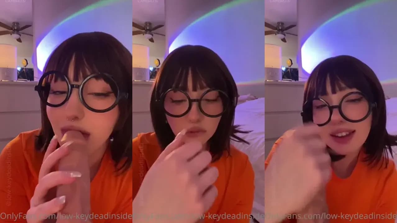 Low Keydeadinside As Velma Sucks On A Dildo